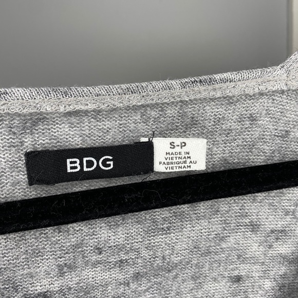 Grey oversized sweater - Picture 3 of 4